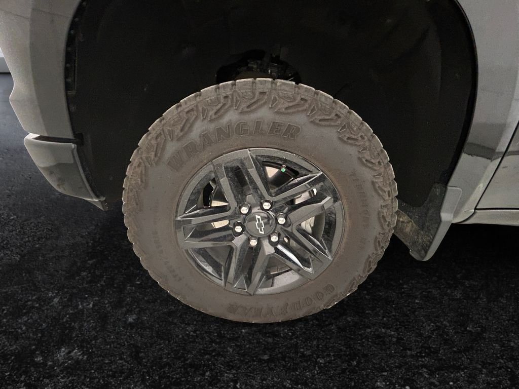 Used 2026 Black Chevrolet LT Trail Boss image 27