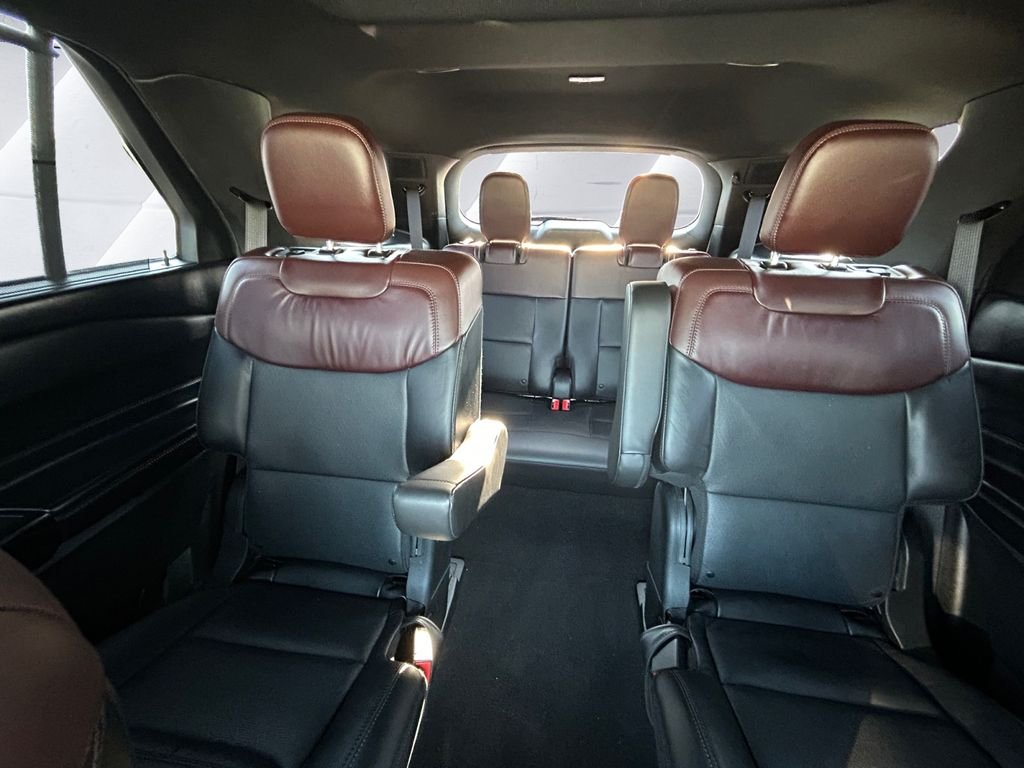 Used 2023 White Ford Platinum image 18