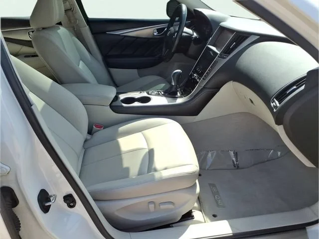 Used 2016  INFINITI 3.0t Premium image 21