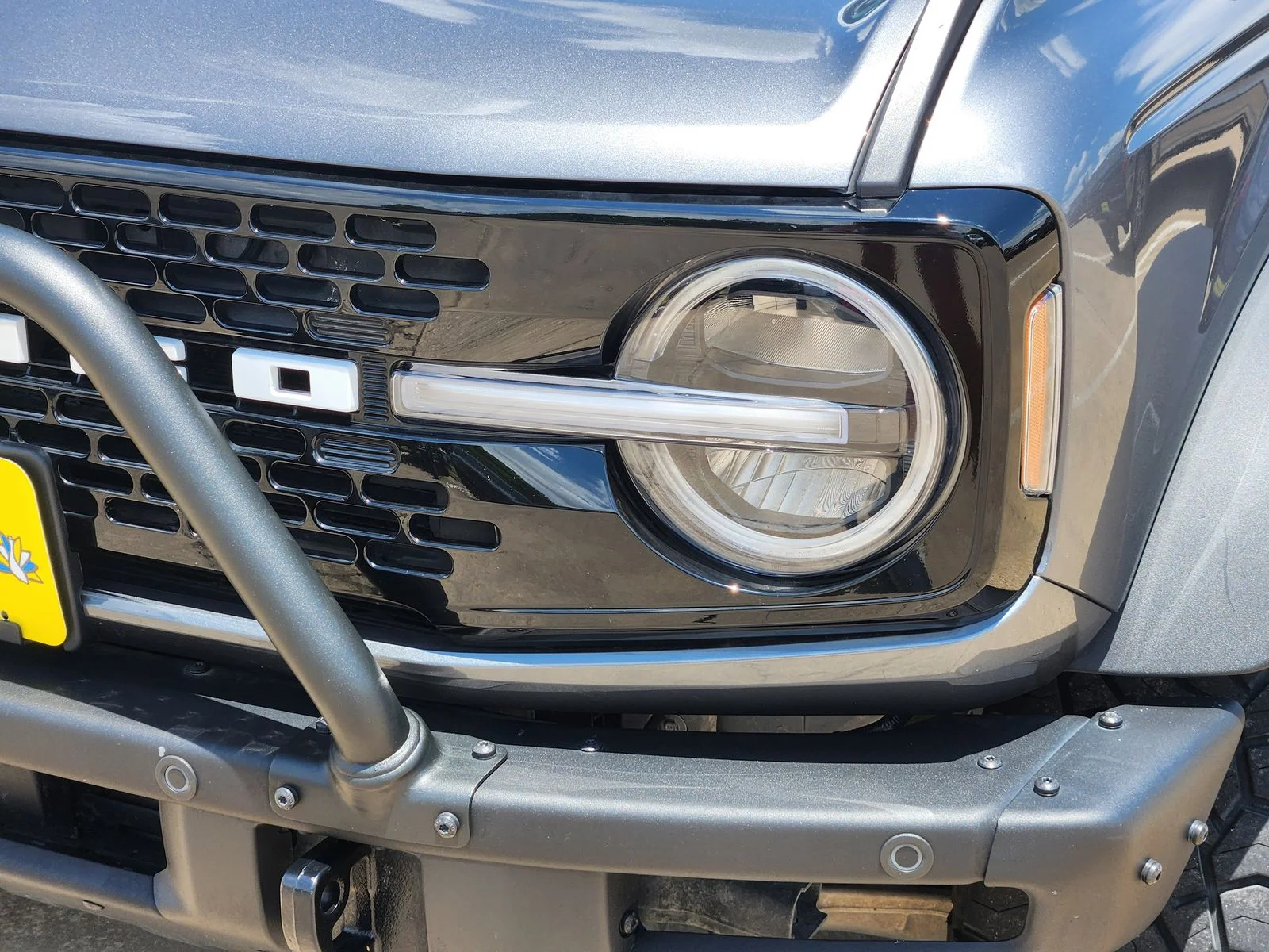 Used 2024 Gray Ford Wildtrak image 7