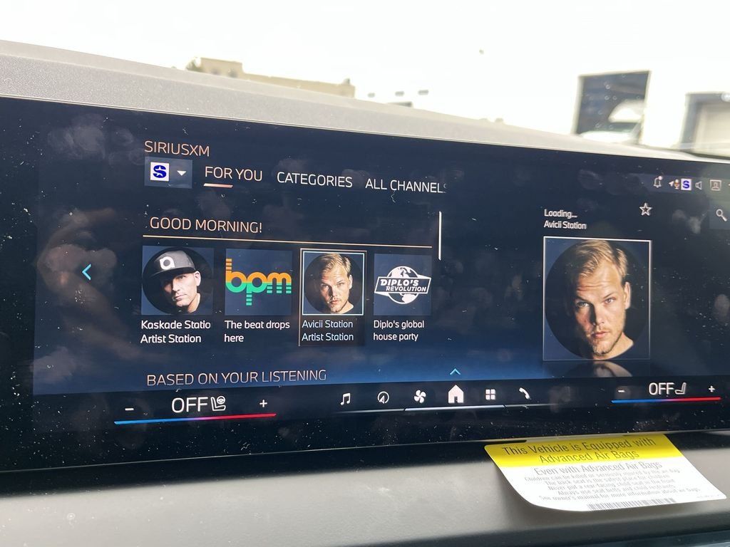 2025 BMW X3 30 - Photo 16