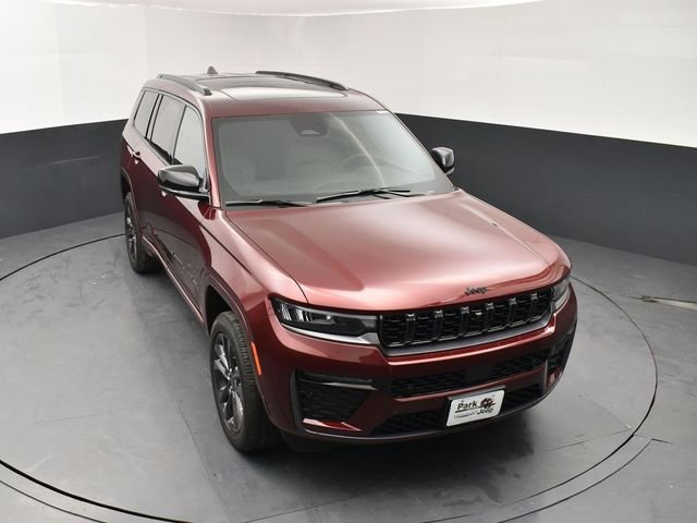 New 2026 Velvet Red Pearl-Coat Exterior Paint Jeep Limited image 13