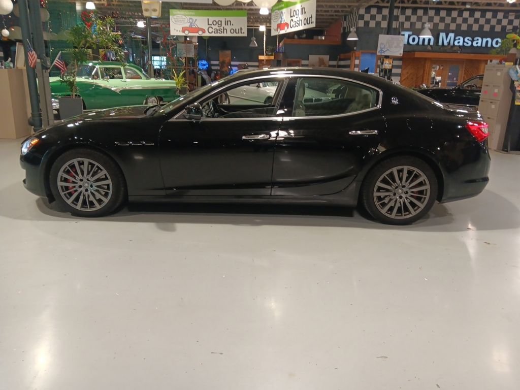 Certified Used 2018 Black Maserati  image 9