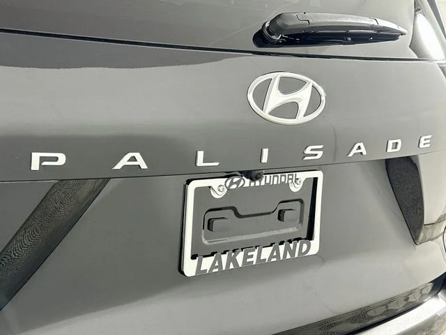 Certified Pre-Owned 2025 Hyundai Palisade SEL Premium