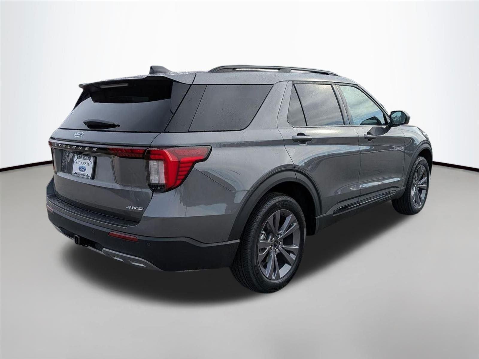 New 2026 Carbonized Gray Metallic Ford Active image 7
