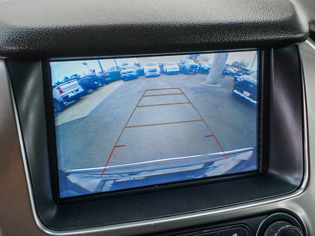 Used 2018 Black Chevrolet Premier image 24