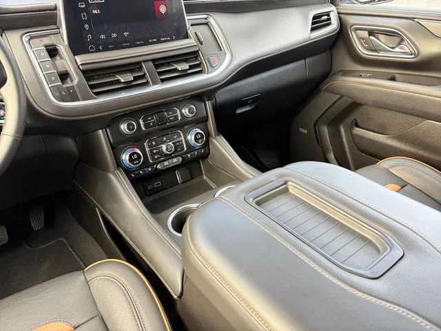 Used 2023 Summit White GMC AT4 image 17