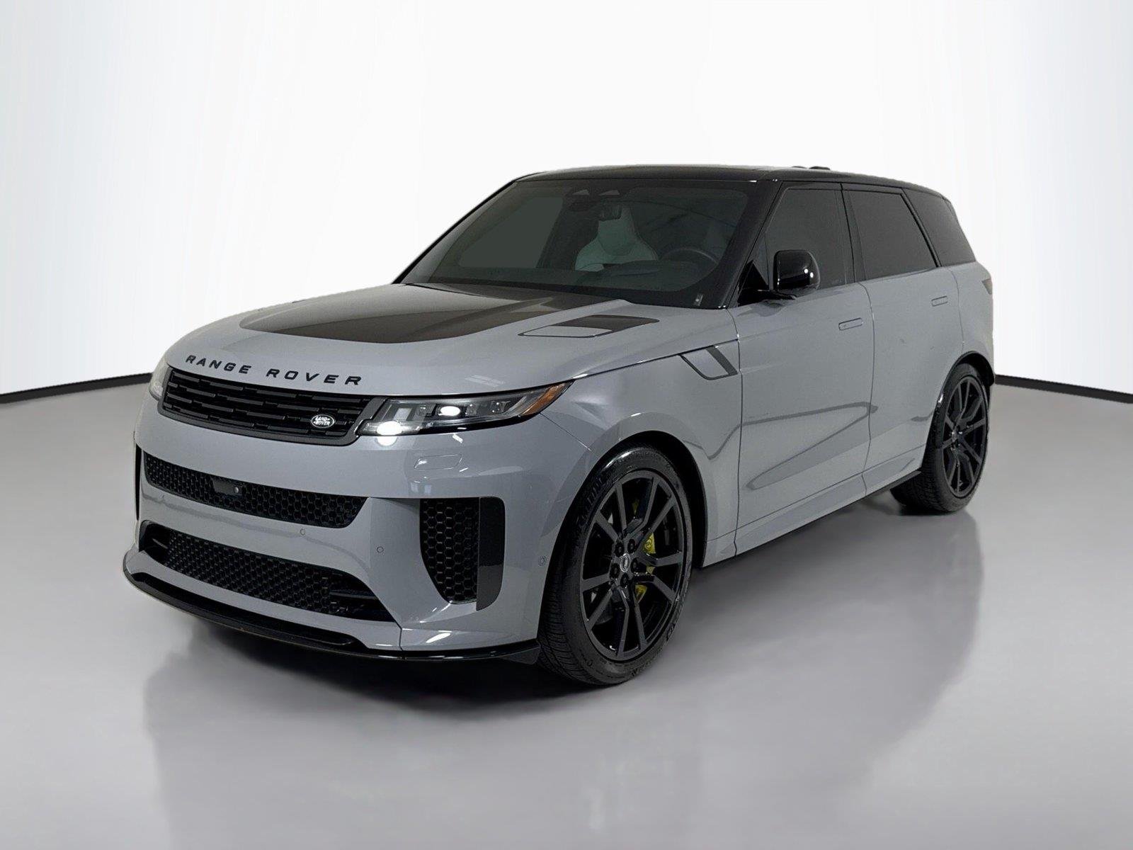 Used 2025 Nardo Grey Land Rover SPORT SV Edition Two | Carbon Fiber Wheels | 360 Camera image 10