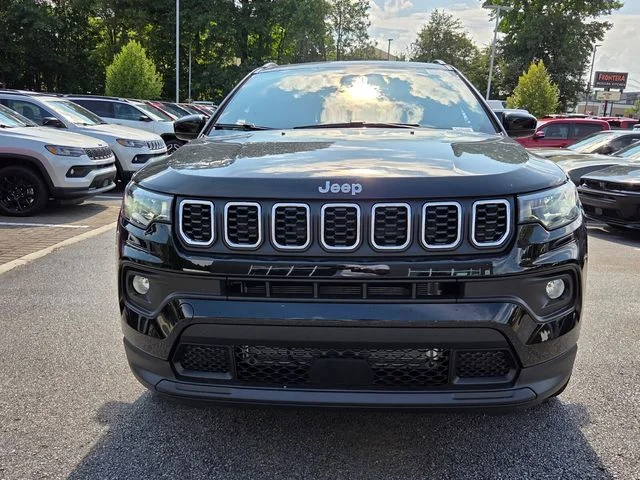 New 2026 Diamond Black Crystal Pearl-Coat Exterior Paint Jeep  image 2