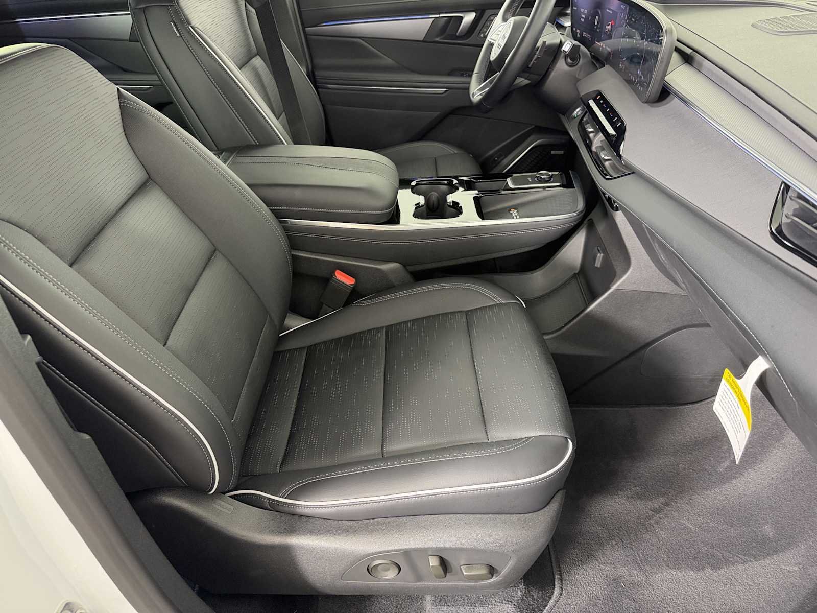 2026 Buick Enclave Sport Touring - Photo 11
