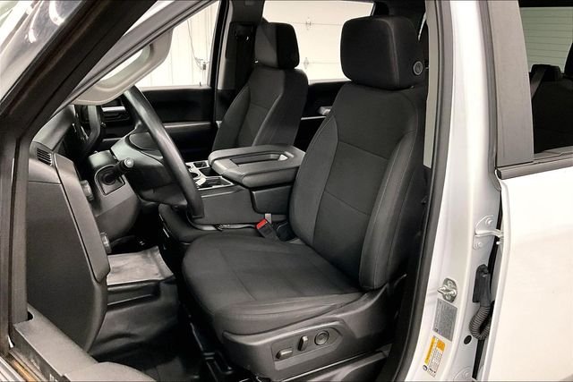 2025 Chevrolet Silverado 3500HD Work Truck - Photo 23