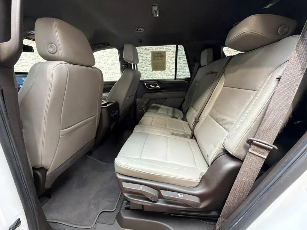 Used 2022 Summit White Chevrolet LT image 14