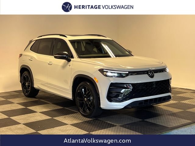 2026 Volkswagen Tiguan 2.0T SE R-Line Black