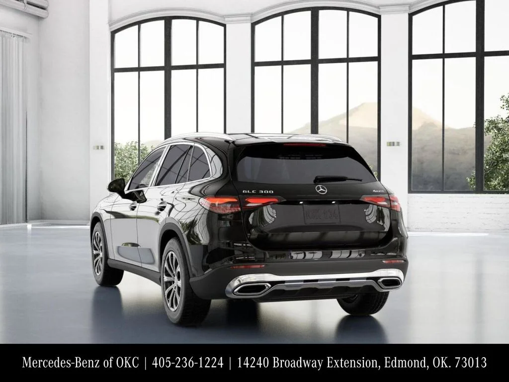 Used 2026 Black Mercedes-Benz GLC 300 image 27