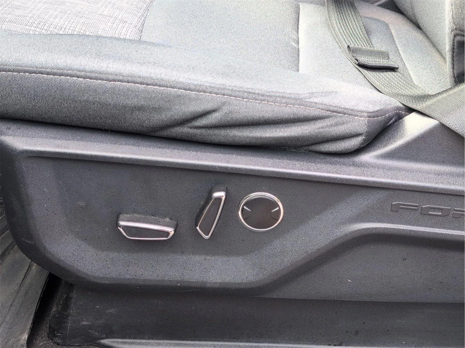 Used 2021 Carbonized Gray Ford XLT image 14