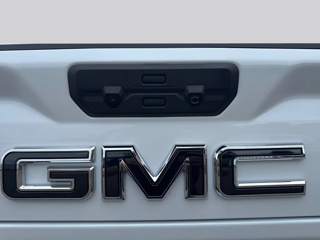 New 2026 Glacier White Tricoat GMC Denali Ultimate image 41