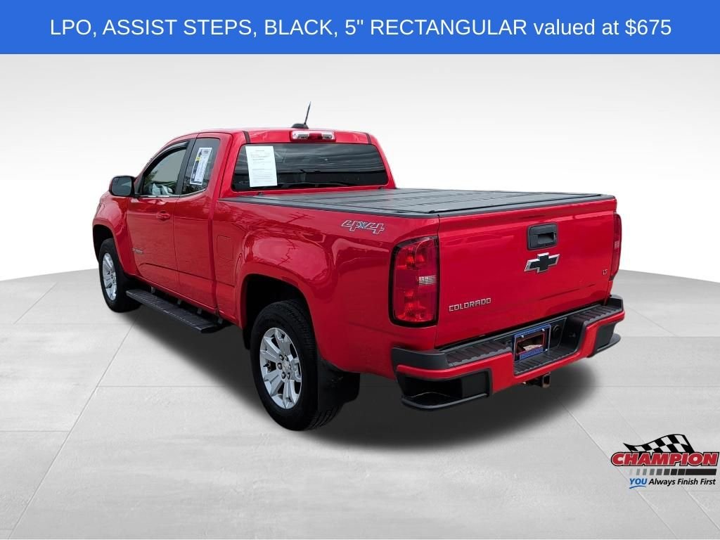Used 2016 Red Chevrolet LT image 3