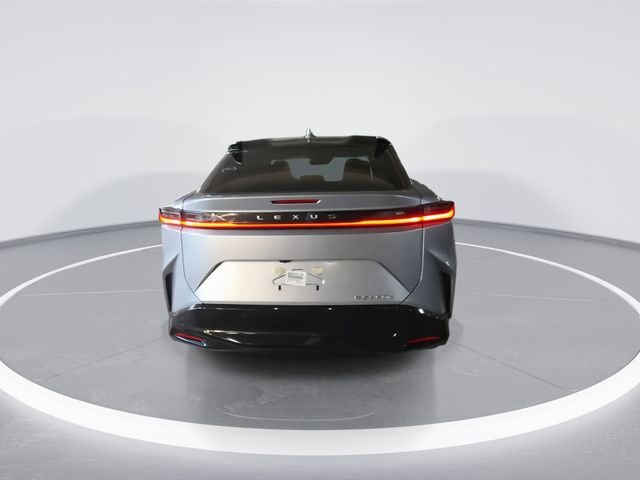 New 2026 Iridium Lexus PREMIUM image 7