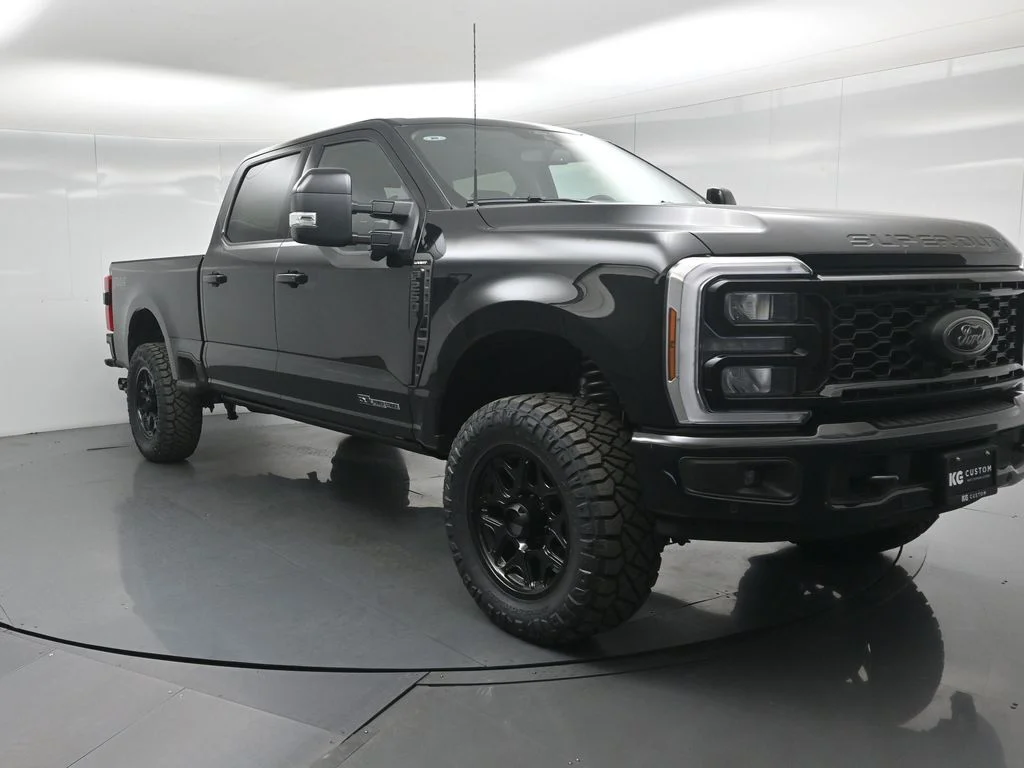 New 2026 Agate Black Metallic Ford Lariat image 52