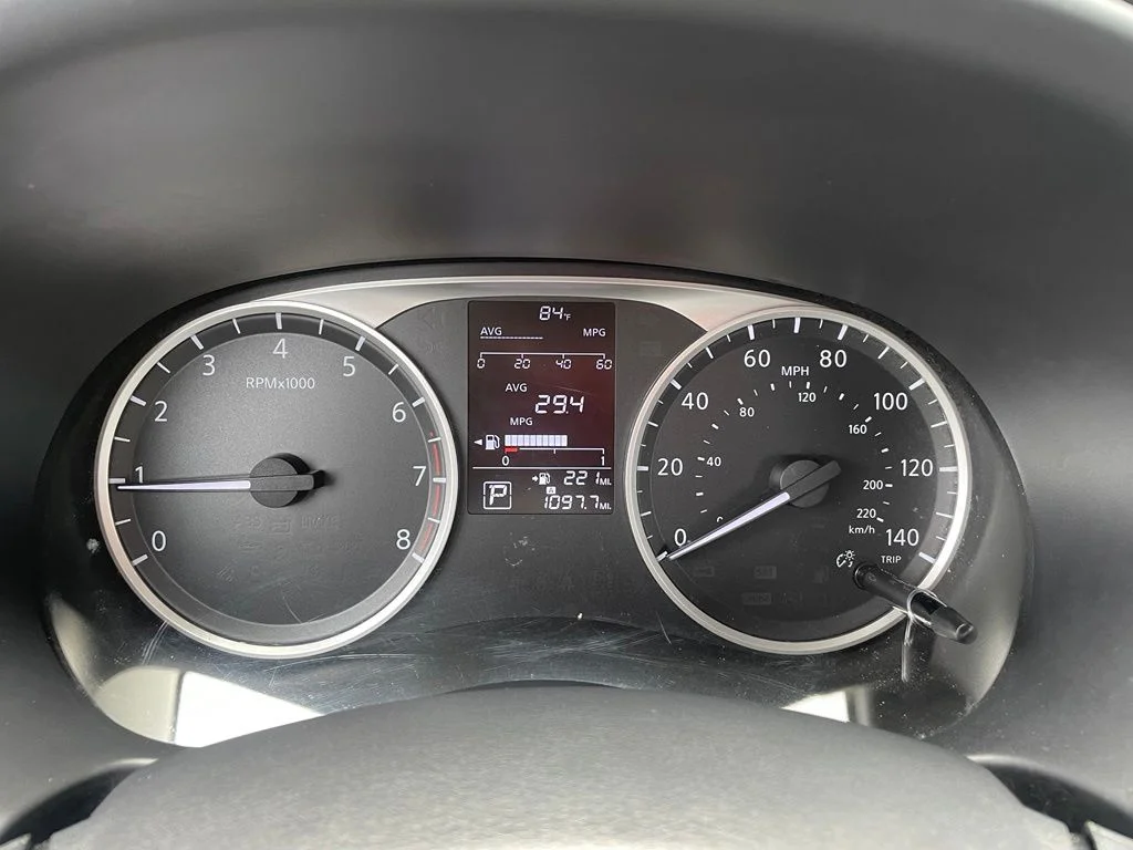 Certified Used 2024 White Nissan S image 6