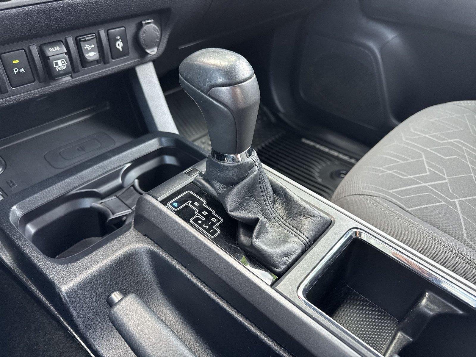 2019 Toyota Tacoma TRD Sport - Photo 15