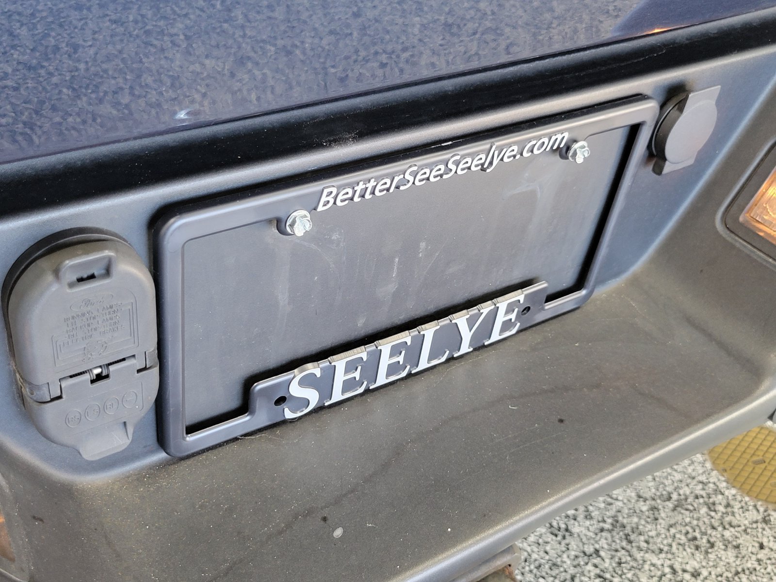 Used 2016 Blue Ford XLT image 29