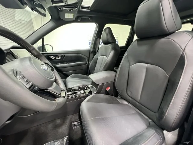New 2026 MAGNETITE GRAY METALLIC Subaru Touring image 11