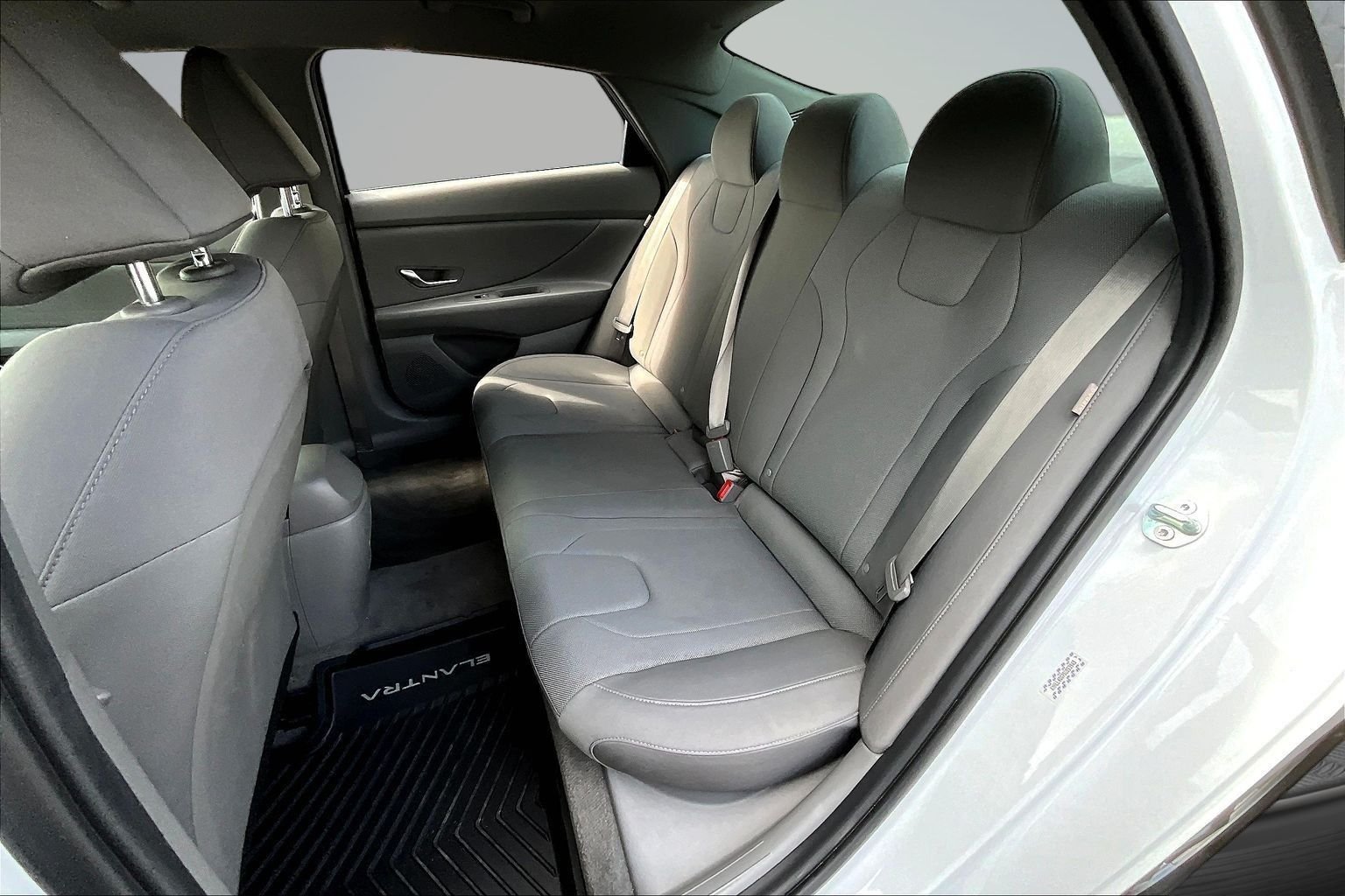 Certified Used 2025 White Hyundai SE image 20