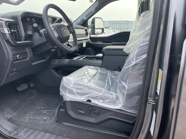 New 2026 Carbonized Gray Metallic Ford F-250® Lariat® image 8