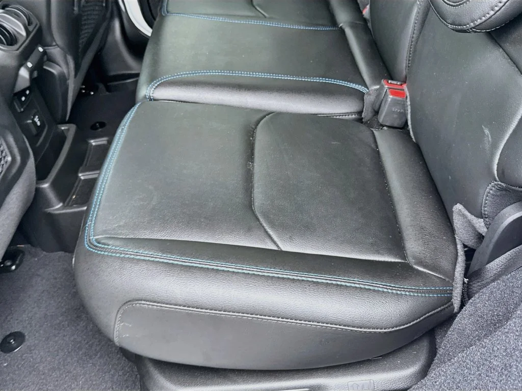 Used 2023 White Jeep Rubicon 4xe image 28