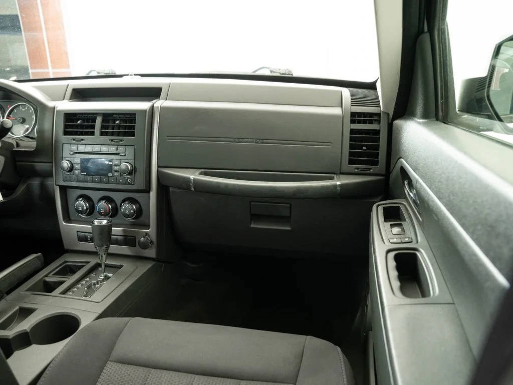 Used 2012 Bright White Clearcoat Jeep Sport image 41