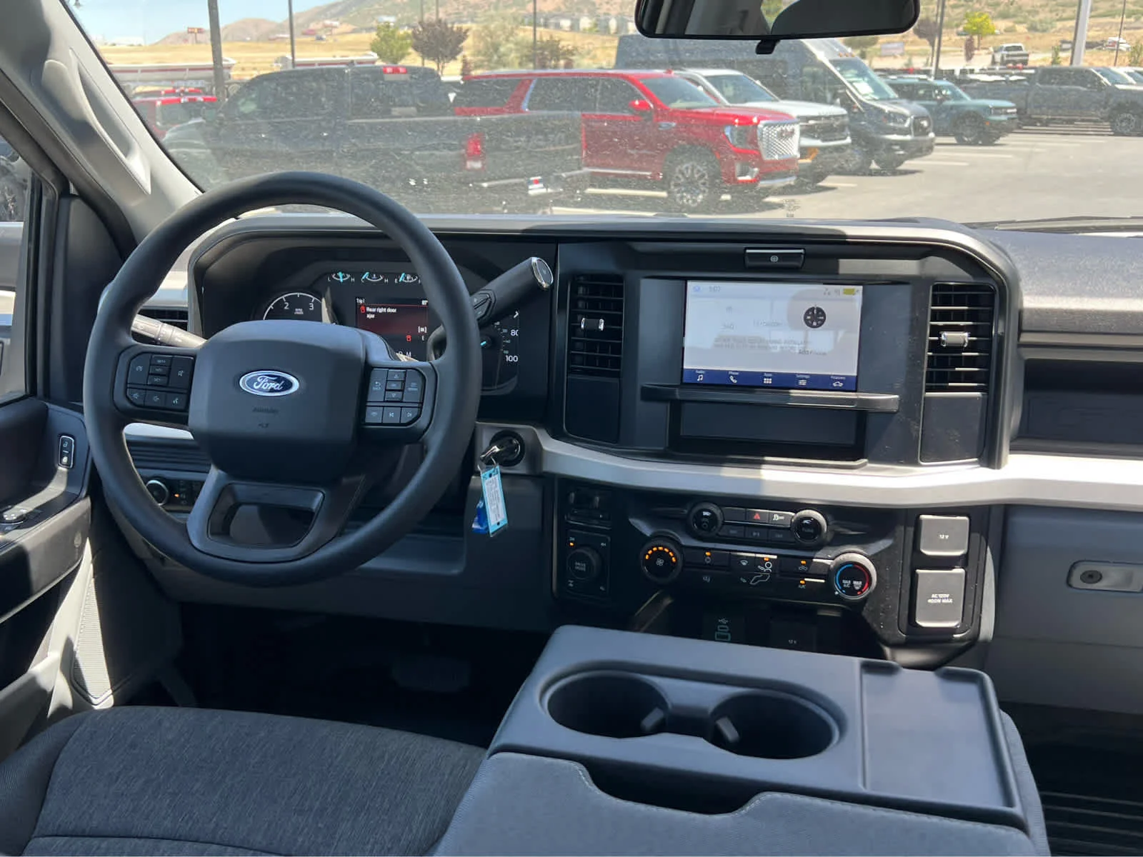 New 2026 Oxford White Ford XL image 23