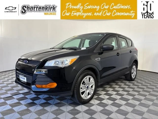 2016 Ford Escape S