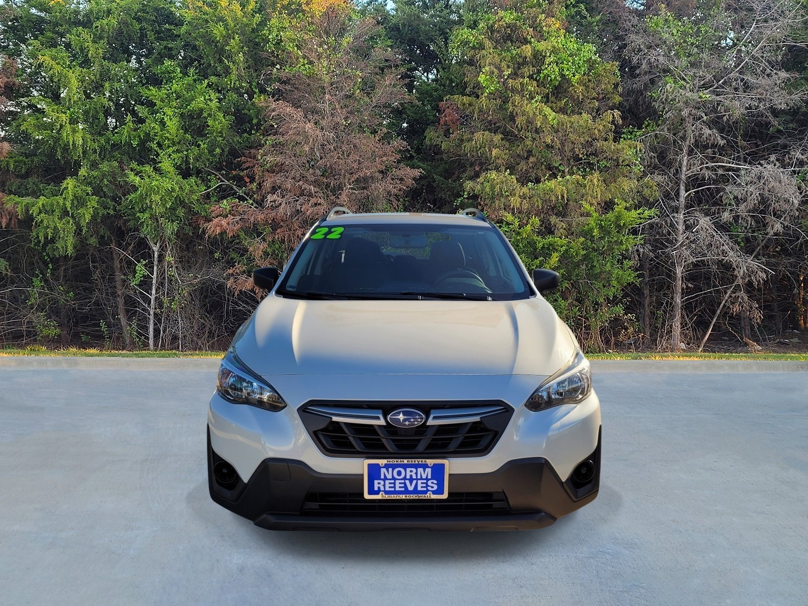 Used 2022 Crystal White Pearl Subaru 2.0I image 2