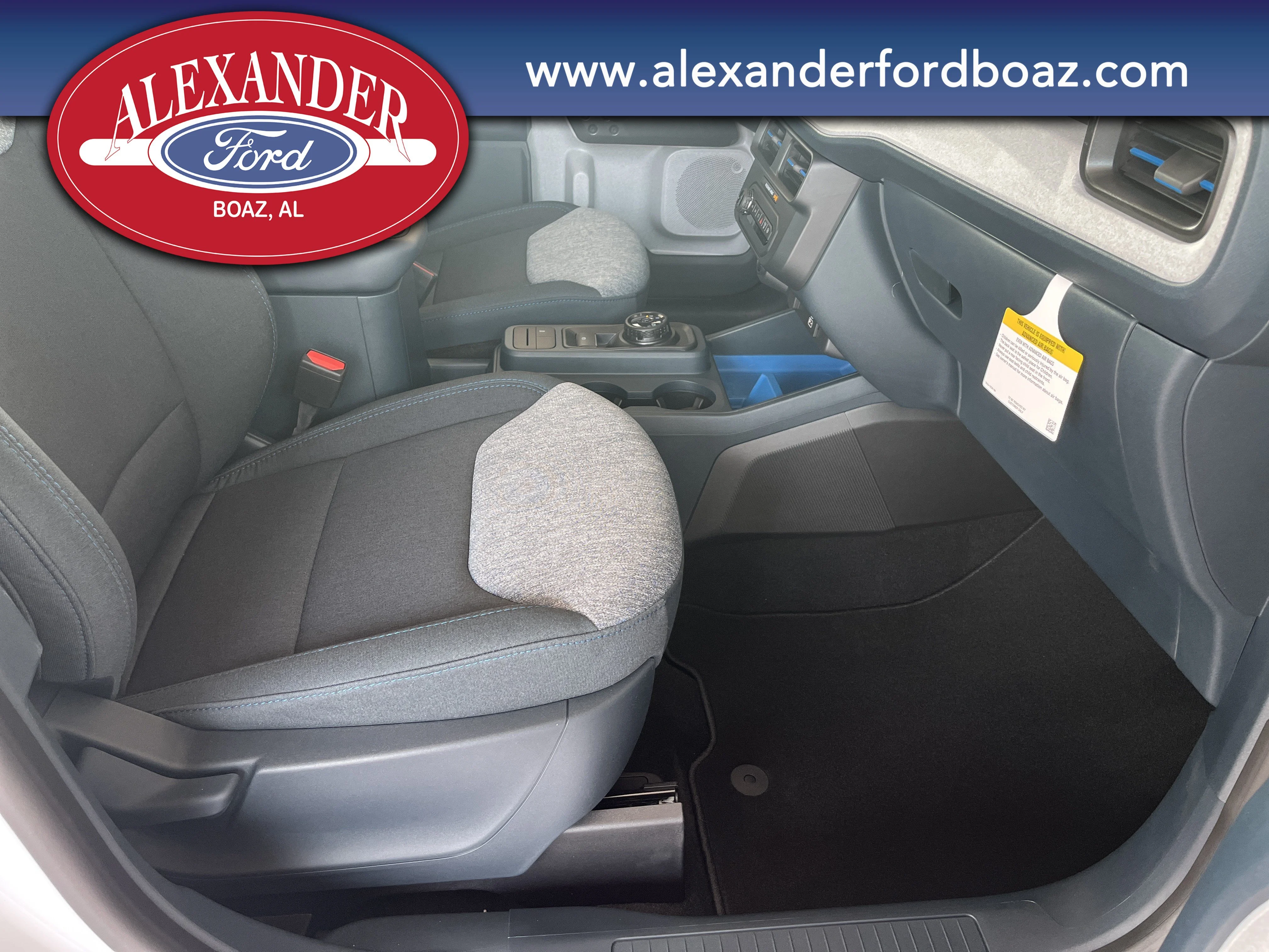 New 2026 Oxford White Ford XLT image 15