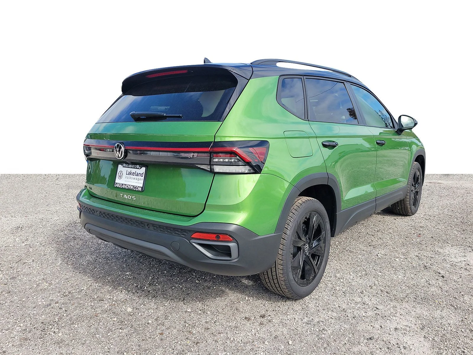 New 2026 Bright Moss Green W/Deep Black Roof Volkswagen 1.5T SE Black image 6