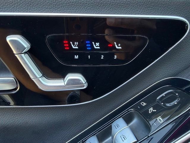 Certified Used 2023  Mercedes-Benz S 500 image 14