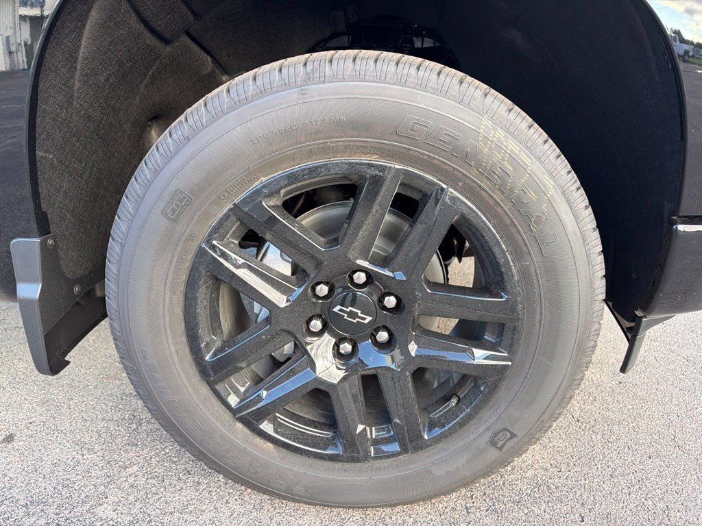 2026 Chevrolet Silverado 1500 Custom - Photo 9