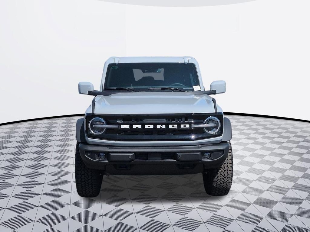 New 2026 Avalanche Gray Ford Outer Banks® image 42