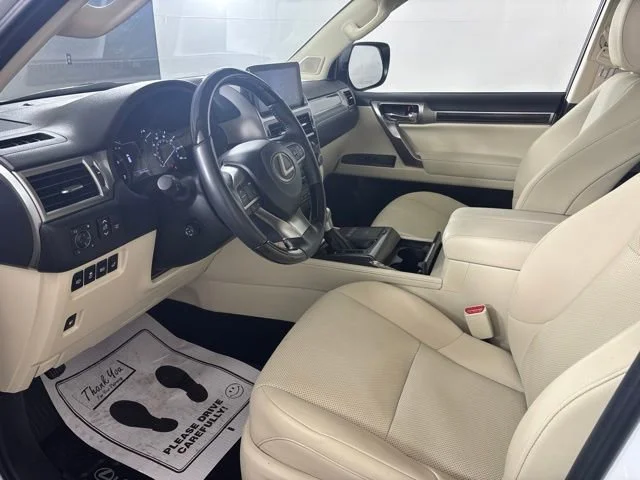 Used 2023 White Lexus GX 460 Premium image 2