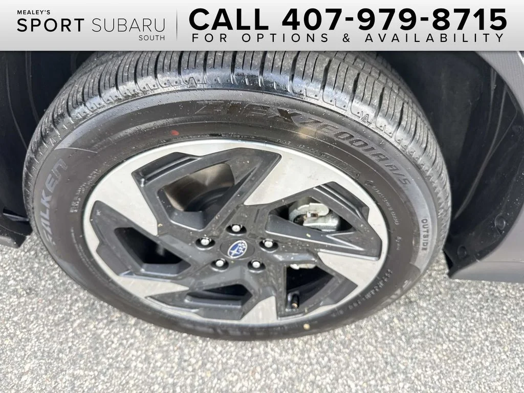 New 2026 CRYSTAL WHITE PEARL Subaru Limited image 11