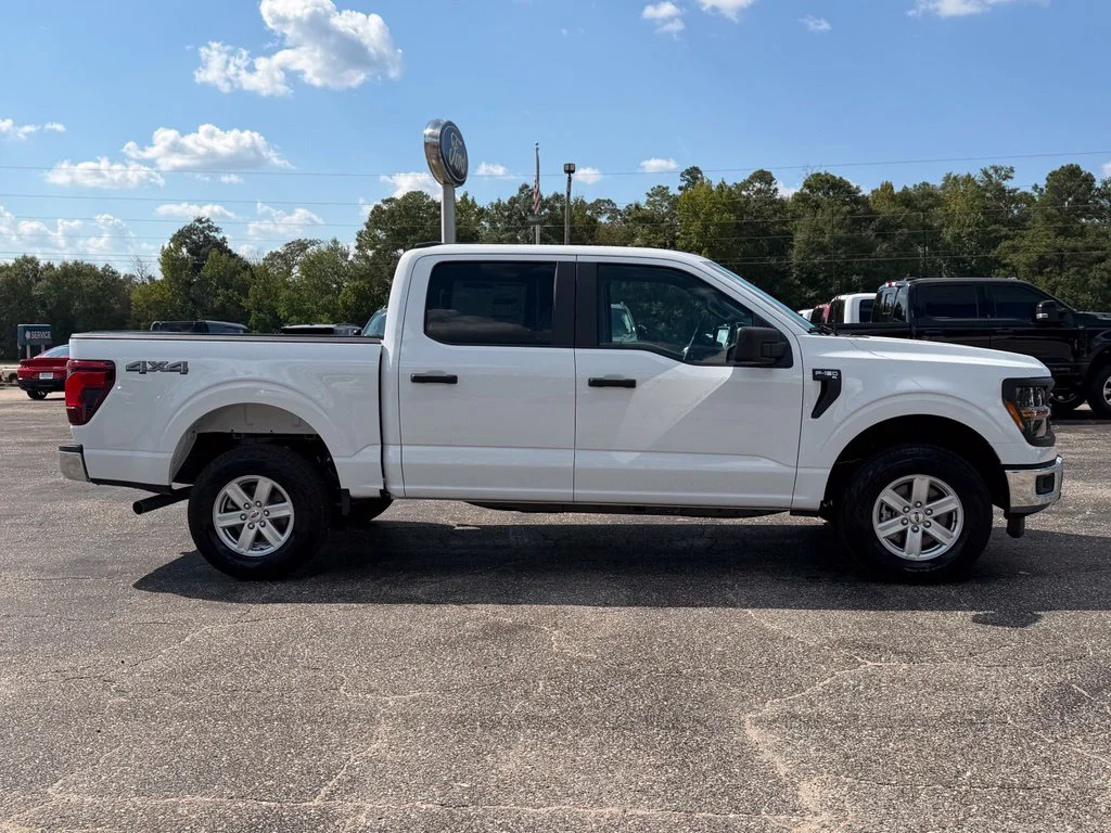 New 2026 Oxford White Ford XL image 18
