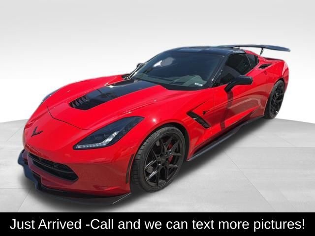 2016 Chevrolet Corvette Stingray Coupe 2LT w/Z51's photo