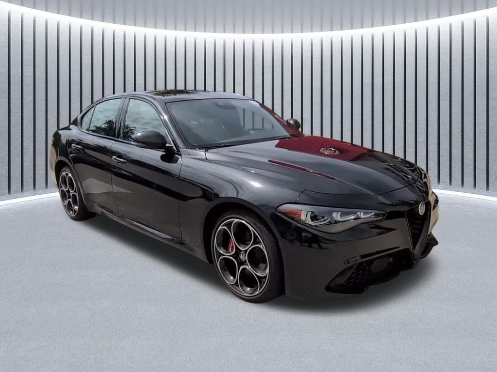 Used 2024 Black Alfa Romeo Veloce image 27