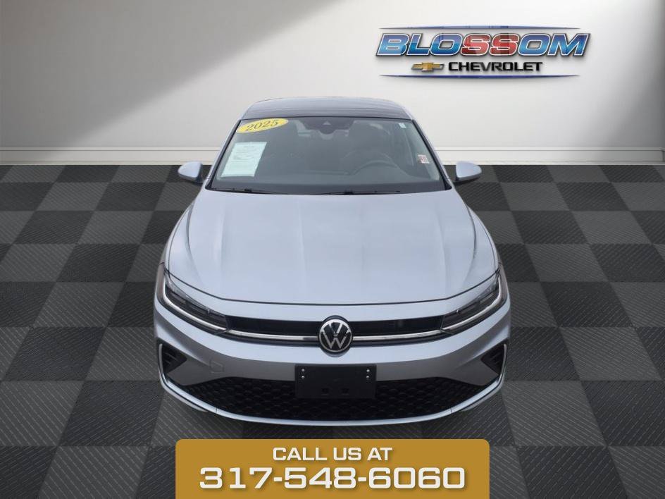 3VW7X7BU8SM017564