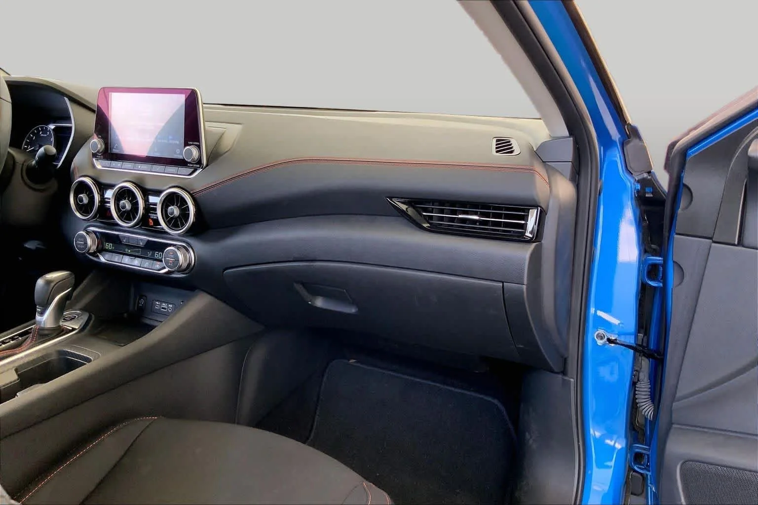 Used 2024 Super Black Nissan SR image 19