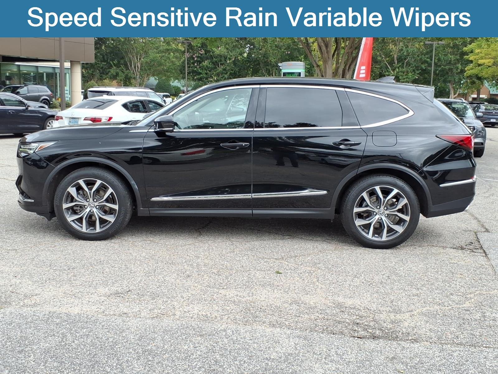 Used 2023 Majestic Black Pearl Acura w/Technology Package image 3