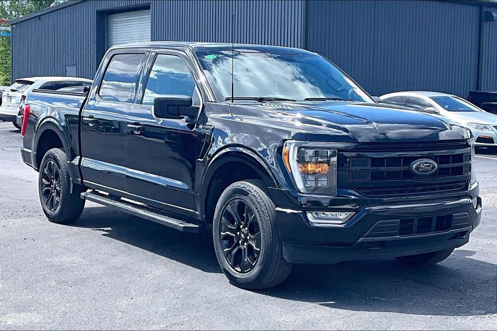 2023 Ford F-150 XLT 4x4 SuperCrew 5-1/2 Box's photo