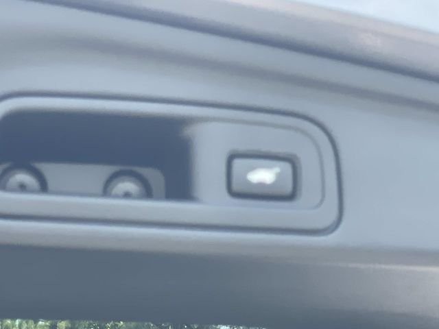 Used 2019 Gray Honda Touring image 10