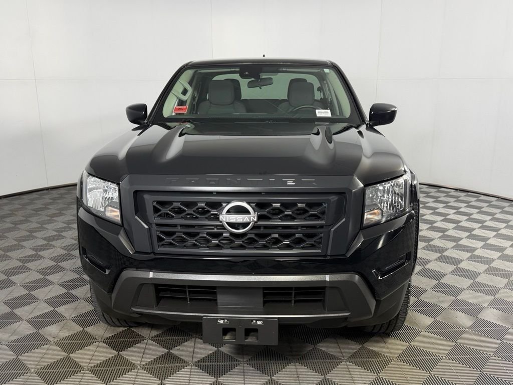 Used 2024 Black Nissan S image 5